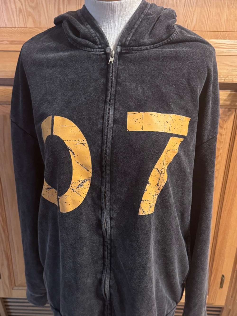 Men's Large "07" Yellow / Black / Gray Full Zip Hoodie Comfortable Casual Warm